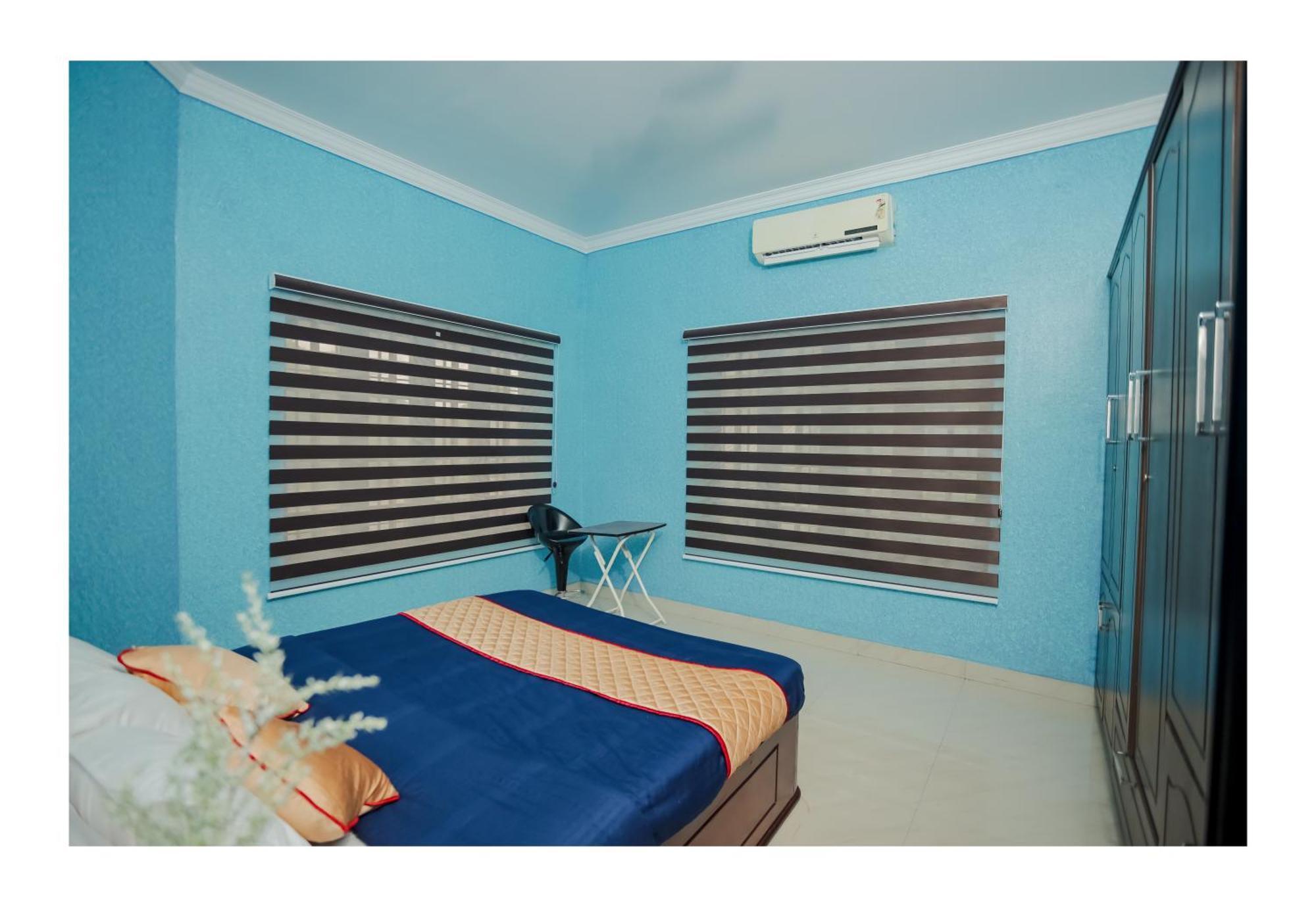 Gilead Holliday Hotel Tāmarakulam Buitenkant foto